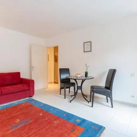 A Deux Pas Du Palais Des Festivals Apartment Cannes